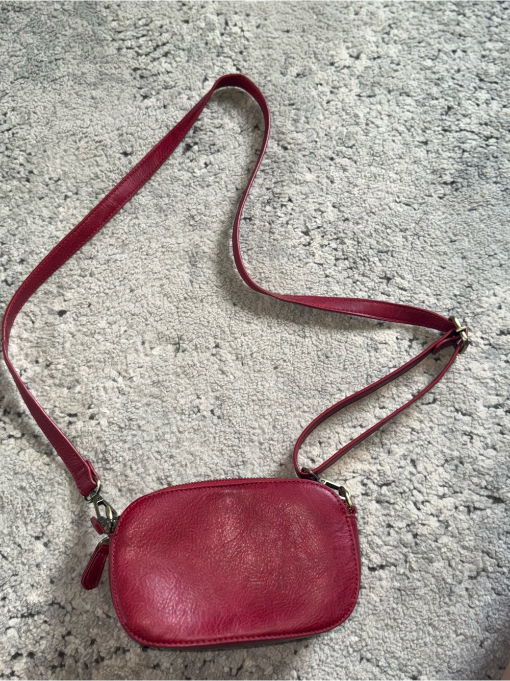 Women's Red Leather Crossbody Bag - Classic Minimalist